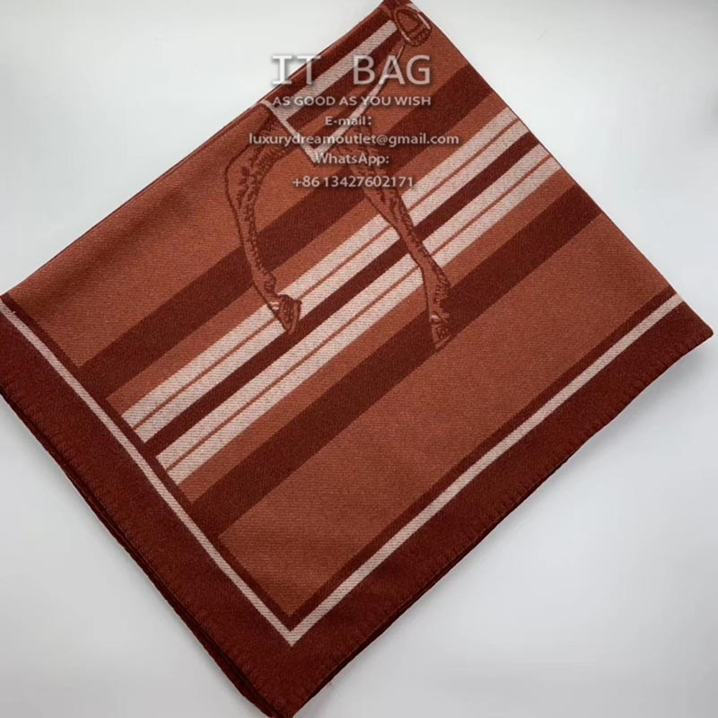 Couvertures Nouvelles plaid corail 1